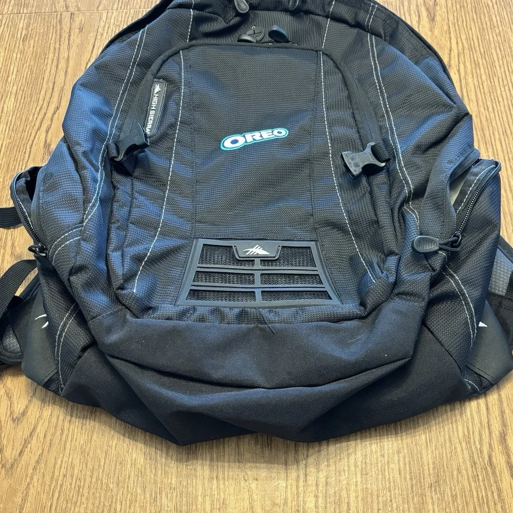 HIGH‎ SIERRA Oreo Backpack Black Suspension Strap System AirFlow – NWT